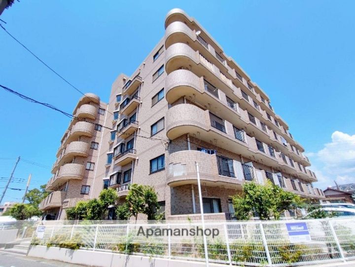 アサヒファミール404の外観