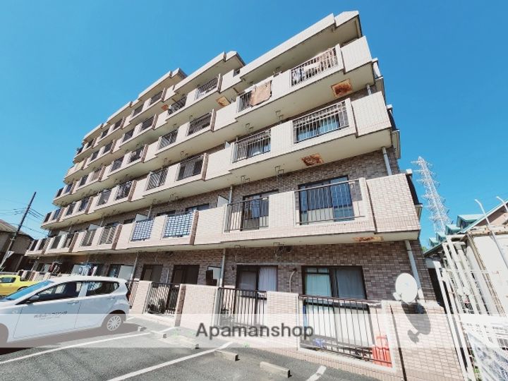 アサヒファミール404の外観