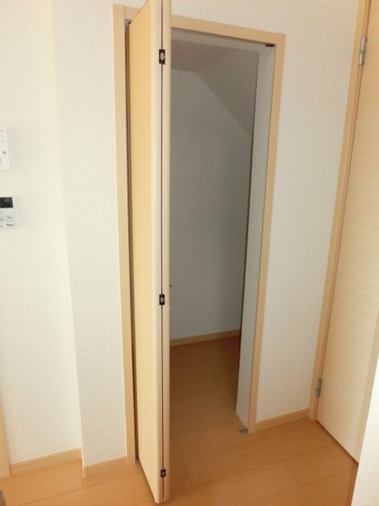 クラスターヒルのその他画像