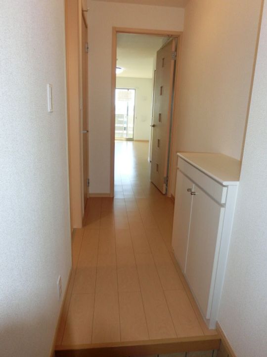 クラスターヒルの玄関