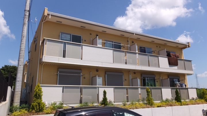 クラスターヒルの外観