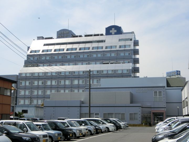 メゾン・ヒロ CDの周辺