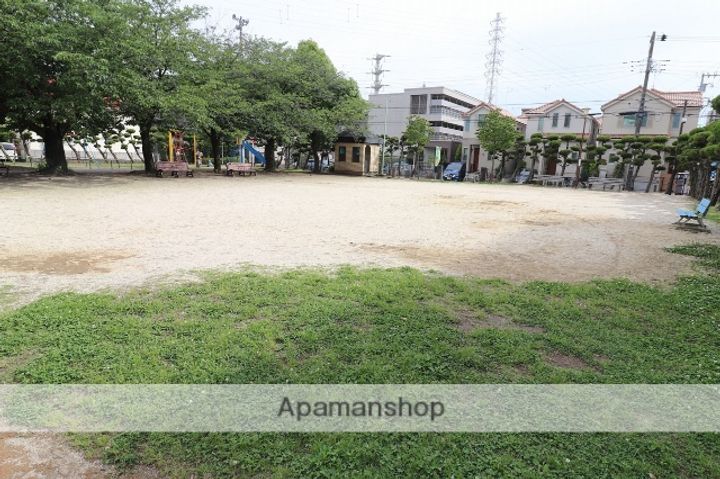 ジョイクレアA201の周辺