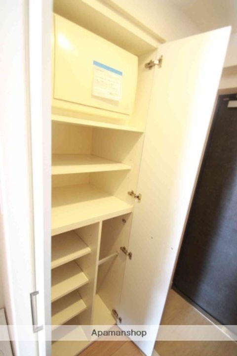 千葉県船橋市本町2丁目の賃貸マンション705の内装