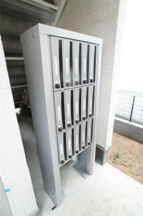 リブリ・ル・シェノンのその他画像