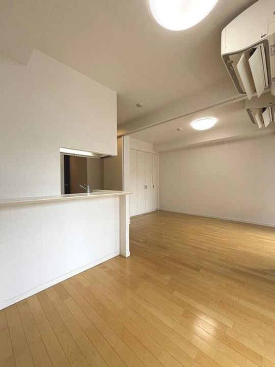 エスティメゾン錦糸町Ⅱの居間