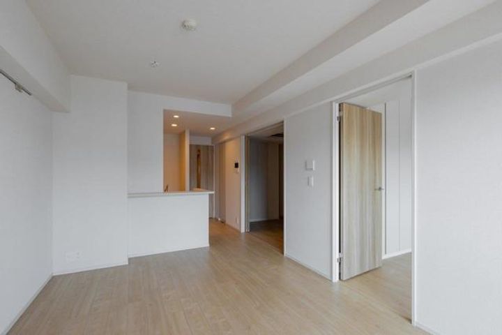 リーフシティ市川 ザ・レジデンスの居間