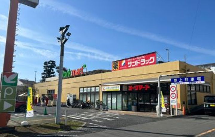 レガリアの周辺