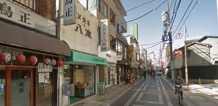 メゾンドゥベルデュールの周辺