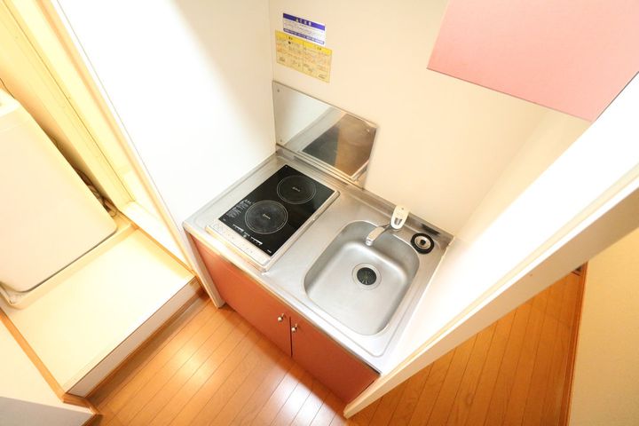 レオパレスカノイヅカのキッチン