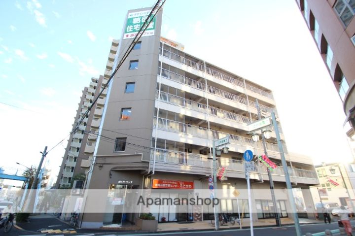 東京都江戸川区松島3丁目の賃貸マンションの外観