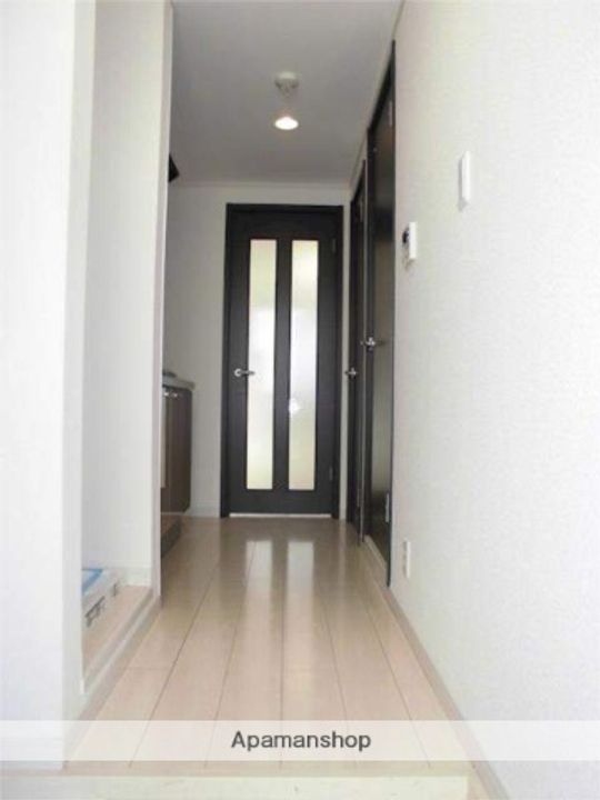 メゾンサンピア304.の玄関