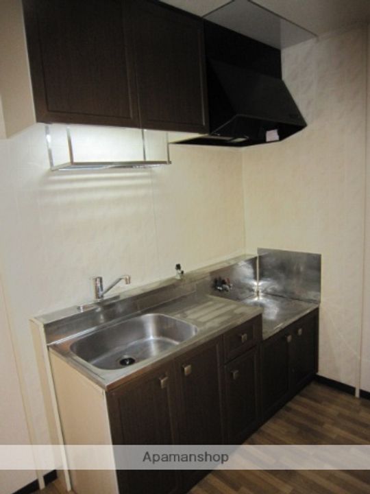 千葉県市川市大野町2丁目の賃貸アパートのキッチン