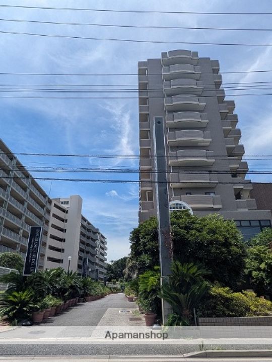 千葉県船橋市藤原3丁目の賃貸マンションの外観