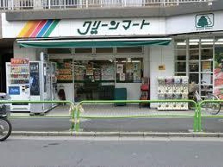 クレール・カサベルデの周辺