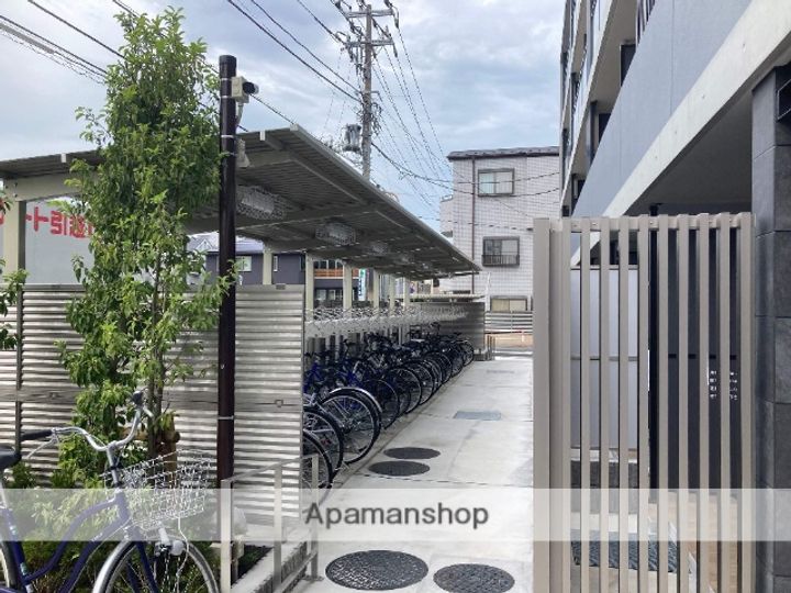 千葉県市川市末広1丁目の賃貸マンションの外観