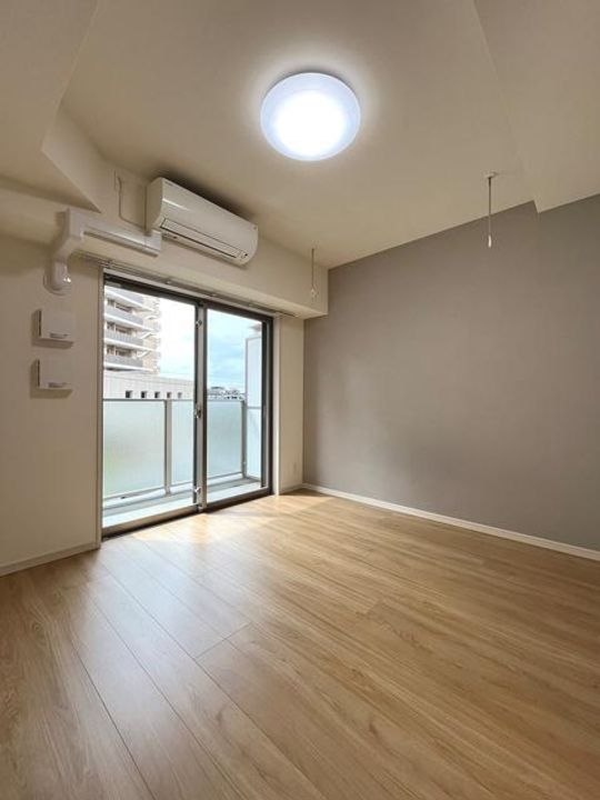 LIME RESIDENCE HIGASHINAKAYAMAの居間