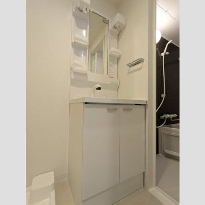 ケイディーエックスレジデンス原木中山のその他画像