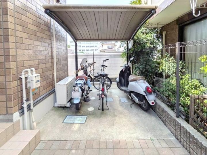 アネックス壱・弐番館の内装