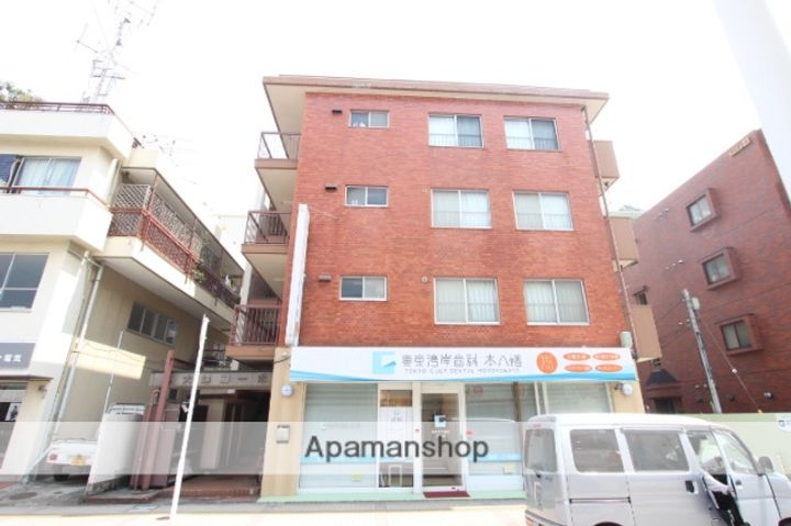 大建本八幡コーポ202の外観