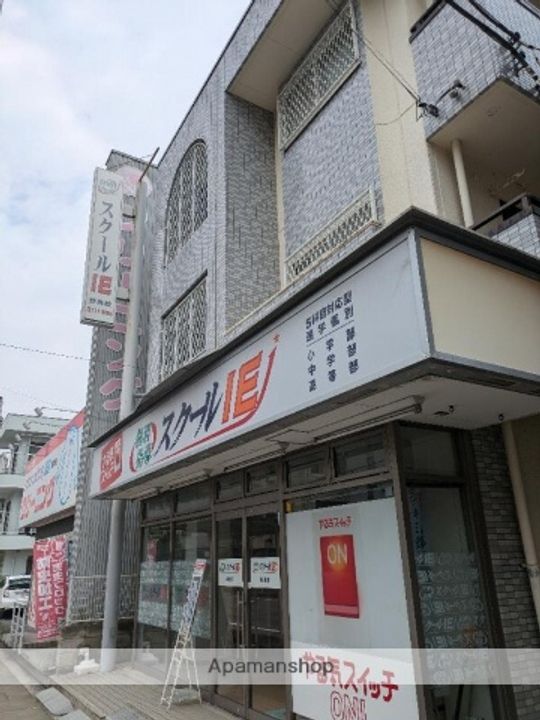 千葉県市川市塩焼1丁目の賃貸マンションの外観