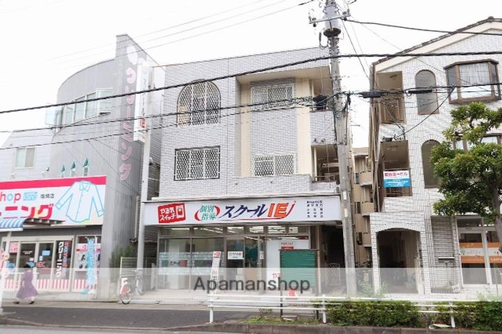 千葉県市川市塩焼1丁目の賃貸マンションの外観