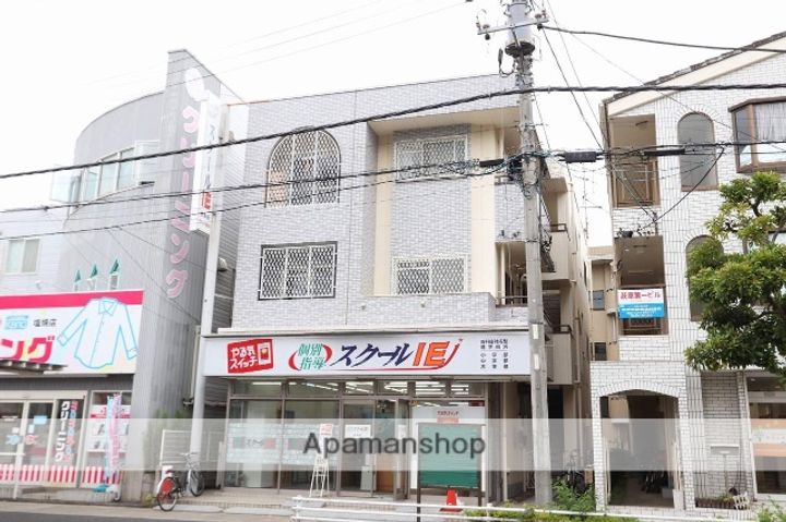 千葉県市川市塩焼1丁目の賃貸マンションの外観
