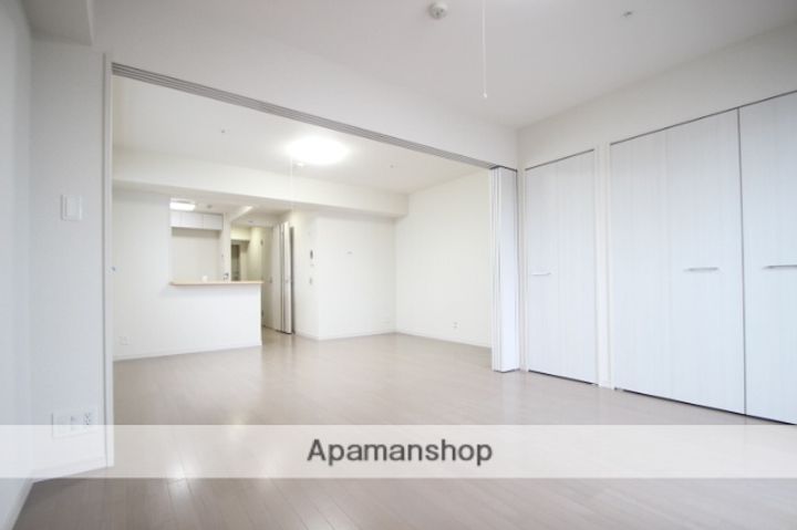 レ・ソール本八幡グローレ1101の内装