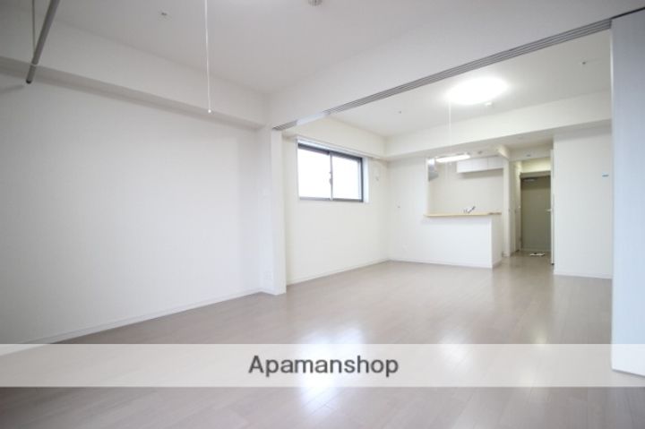 レ・ソール本八幡グローレ1101の内装