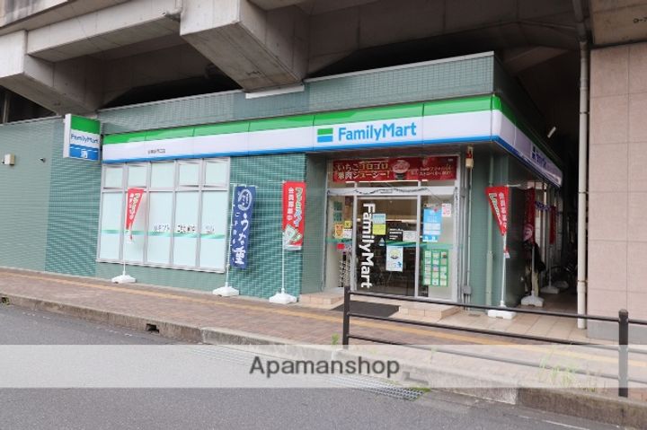 パインクレスト竹内の周辺