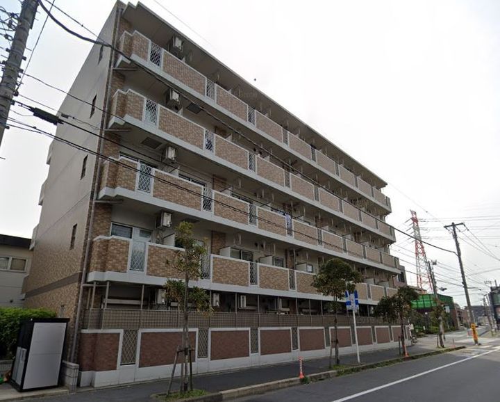 ベルク フェルトの外観