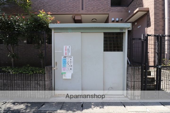 ボンヌ・シャンスのその他画像