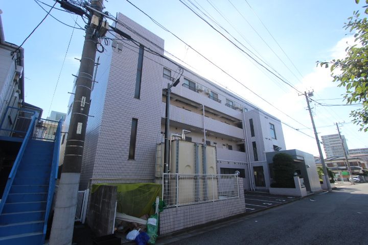 千葉県船橋市本中山5丁目の賃貸マンションの外観