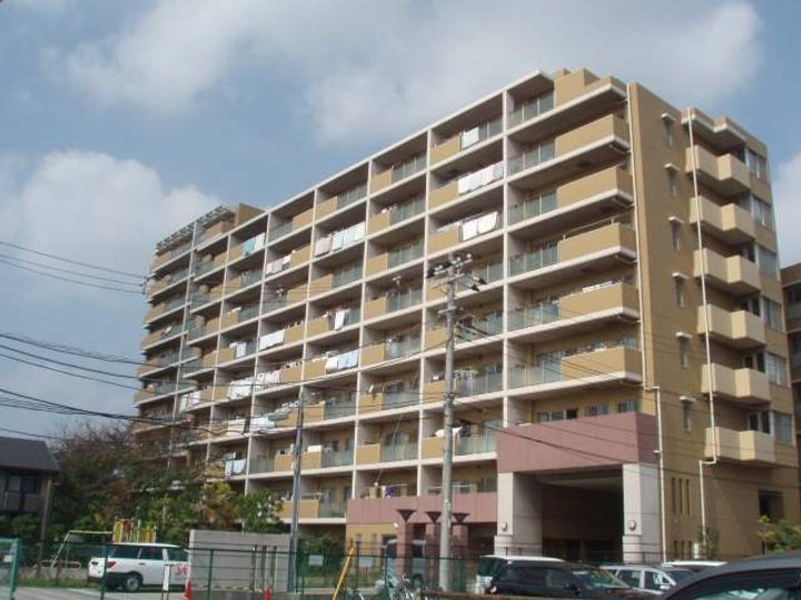 リーベスト東中山の外観