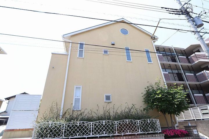 千葉県市川市富浜1丁目の賃貸アパートの外観