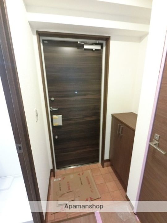 シャトームートン新船橋の玄関