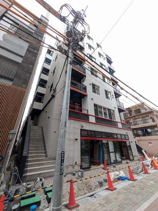 東京都葛飾区新小岩1丁目の賃貸マンションの外観