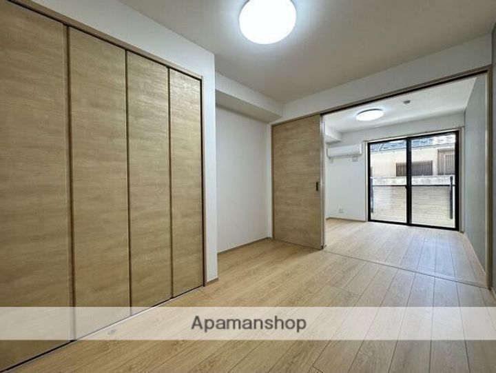 千葉県市川市八幡3丁目の賃貸アパート107.の居間