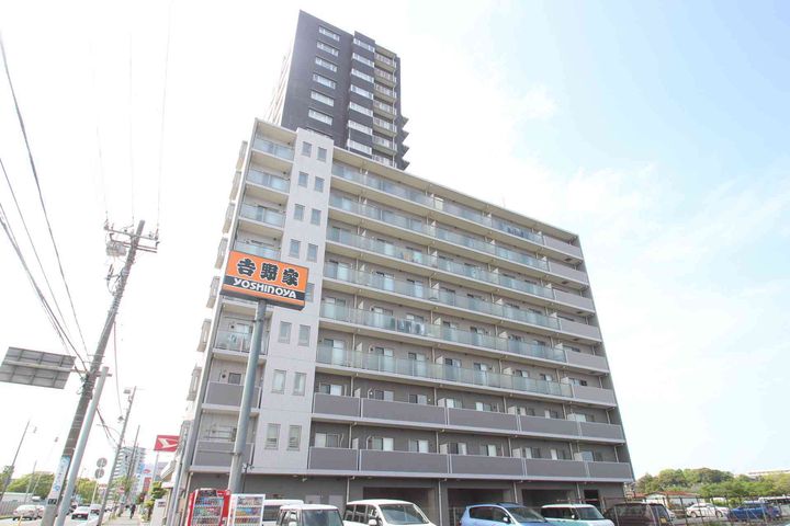 千葉県船橋市市場2丁目の賃貸マンション306号室の外観