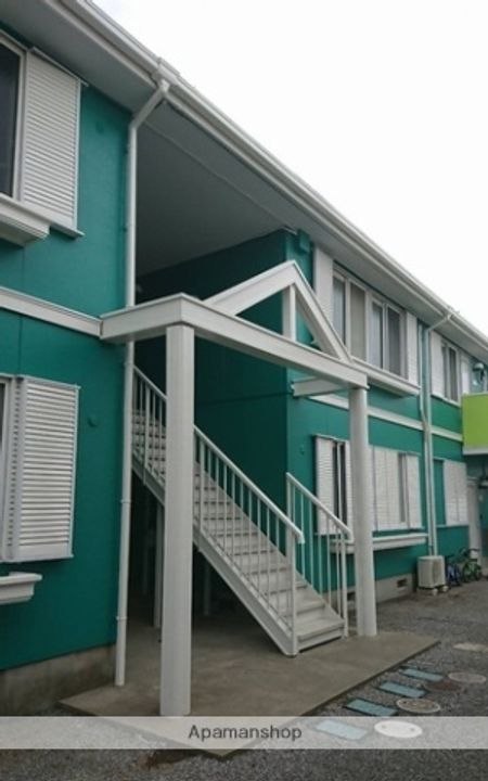 グリーンハイツの外観