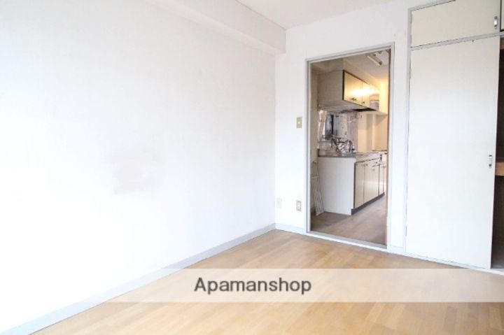 レジデンス高木の居間