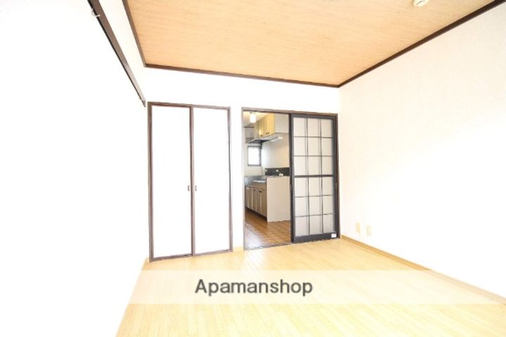 フォーブル日大通りの内装