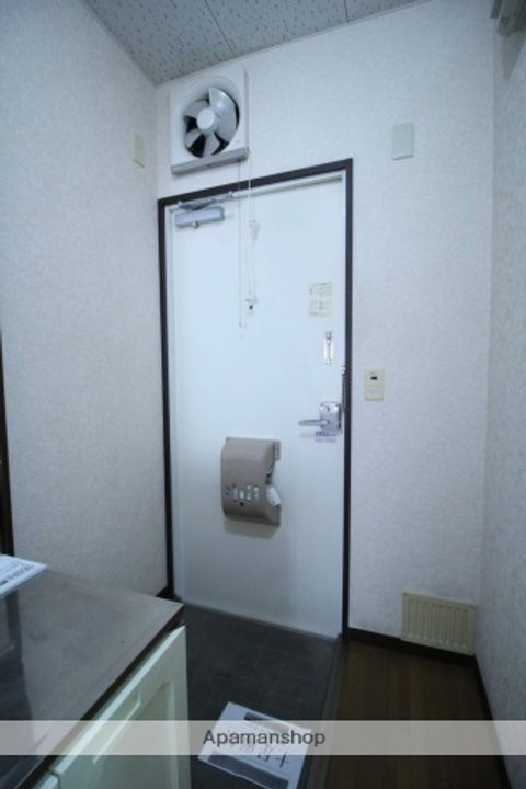ハイネス木内の玄関