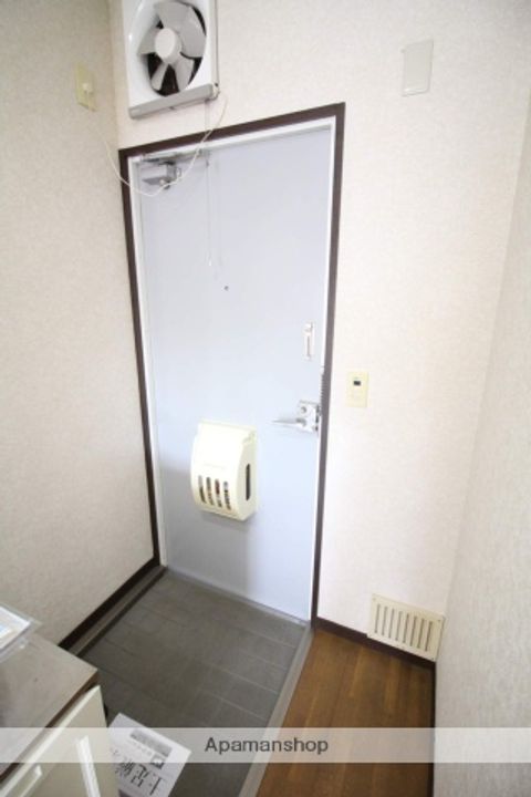 ハイネス木内の玄関