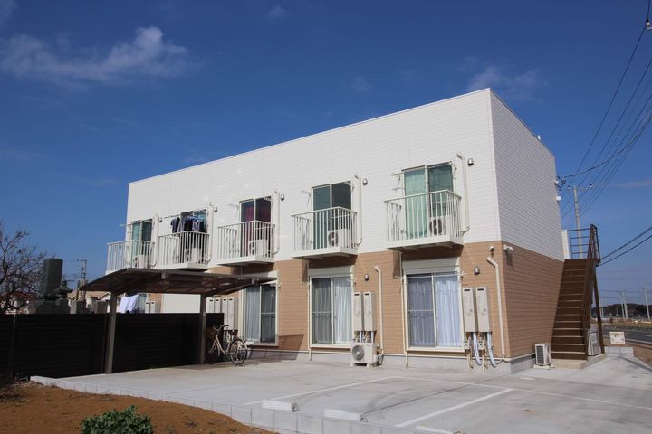 シエロ・ブリランテの外観