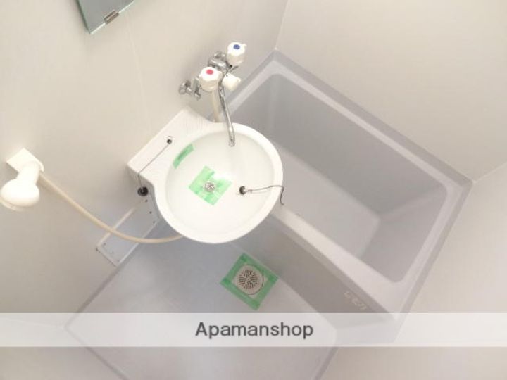 千葉県八千代市八千代台西9丁目の賃貸アパートの風呂