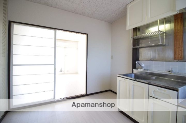 プレジールKATSUTAの内装