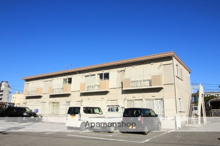 プレジールKATSUTAの外観