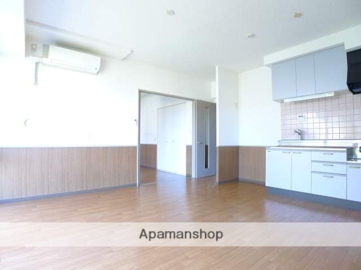 アミリスの居間