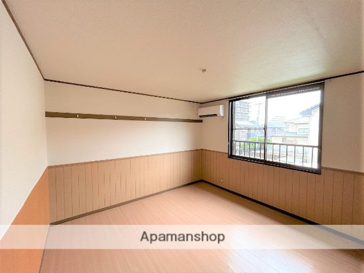 フラットKの居間